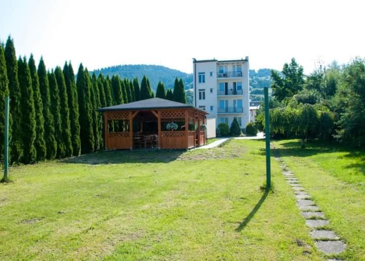 Hotel Osrodek Wczasowy Krasniczanka à Muszyna Extérieur photo