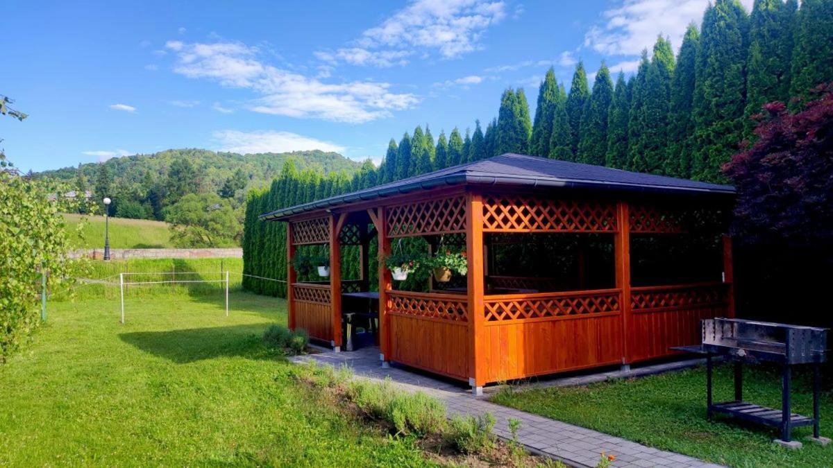 Hotel Osrodek Wczasowy Krasniczanka à Muszyna Extérieur photo